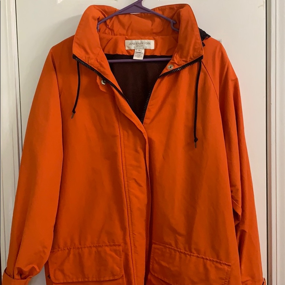 Sports Jacket - Picture 2 of 4